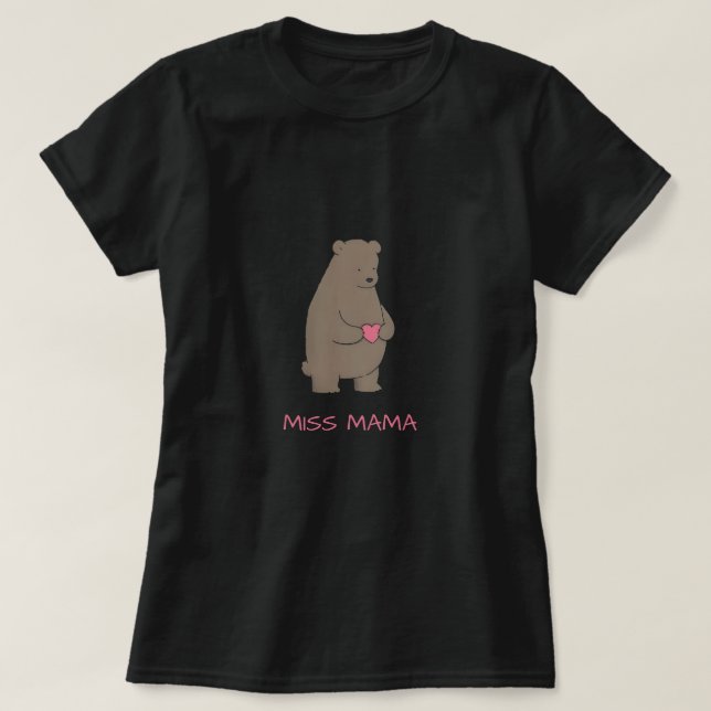 Camiseta Minimalist Brown Bear with Heart  (Frente do Design)