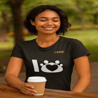 Camiseta Minimalist Pet Lover T-Shirt | Simple Paw Print He