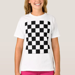 Camiseta Minimalista Xadrez Retro – Streetwear Monocromátic