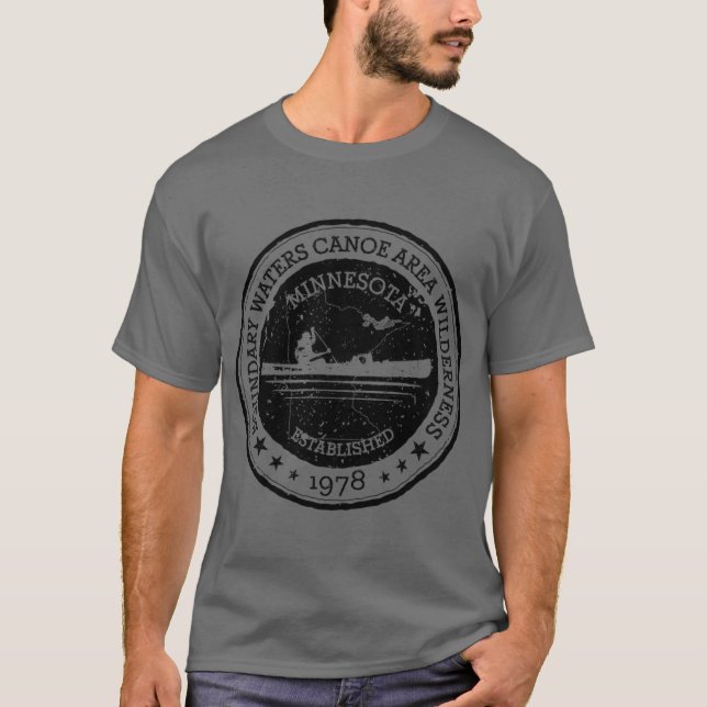 Camiseta Minnesota Boundary Waters Vintage Style Stamp Blac (Frente)