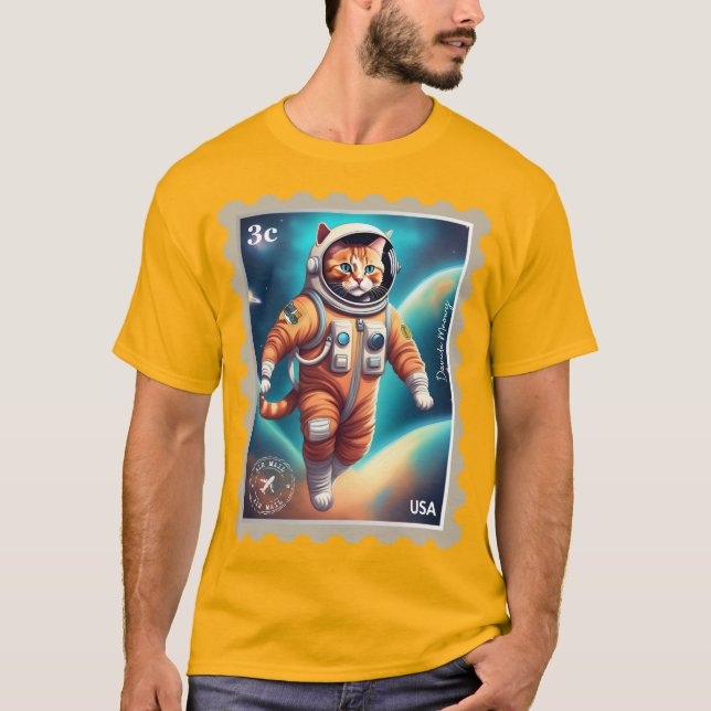 Camiseta Mire para a camisa-T do astronauta do gatinho da l (Frente)
