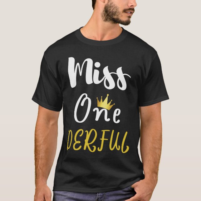 Camiseta Miss Aniversário Maravilhoso Shirt Um Ano (Frente)
