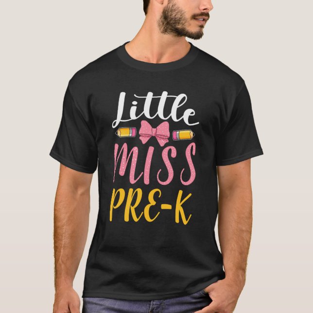 Camiseta Miss Pre K Nursery Preschool School Enrolment Educ (Frente)