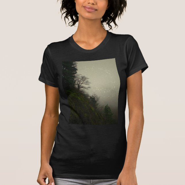 Camiseta Mist Forest Hill (Frente)
