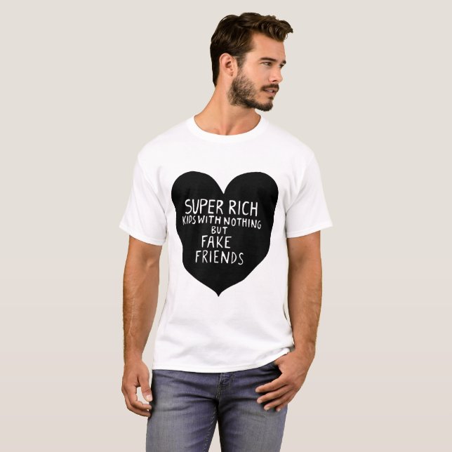 Camiseta Miúdos ricos super com nada mas parte superior dos (Frente Completa)
