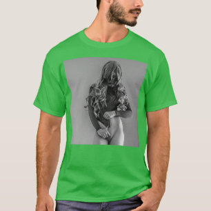 Camiseta MJ fazendo o que ela faz melhor