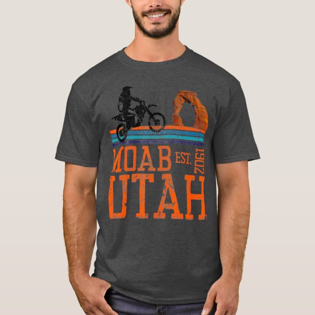 Camiseta Moab Utah Arches Deserto Ao Longo Da Camada De Cam (Frente)