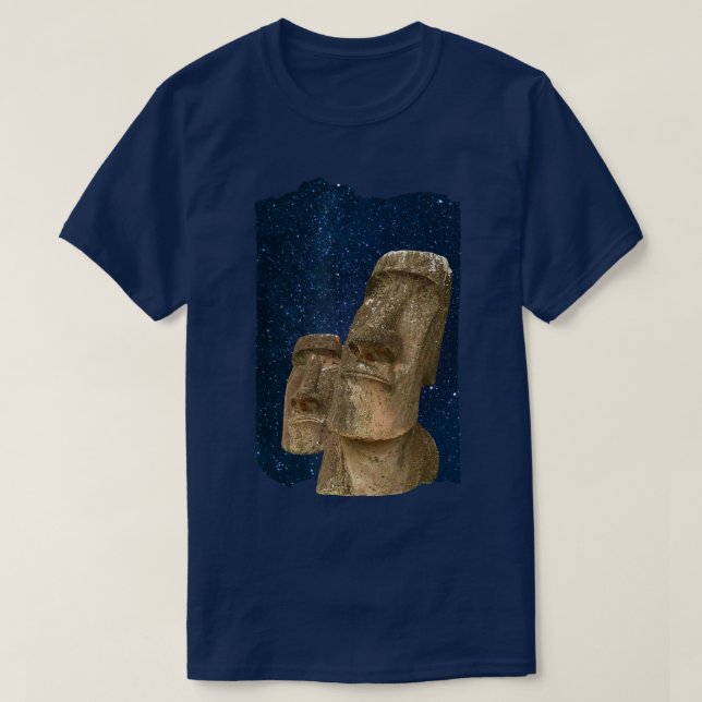 Camiseta Moai Statue Easter Island At Night Easter Island T (Frente do Design)