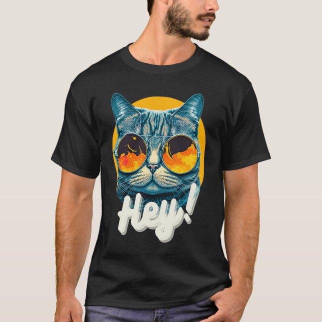 Camiseta Moda Felina Ei Gato Vestindo Óculos de Sol (Frente)