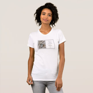 Camiseta Modelo de logotipo de florista costeira editável