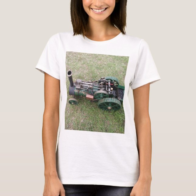 Camiseta Modelo de Motor de Tração (Frente)