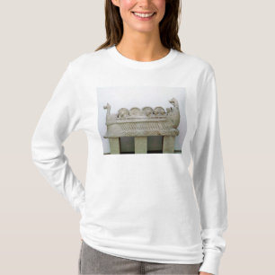 Camiseta Modelo de um navio que transporta o vinho no