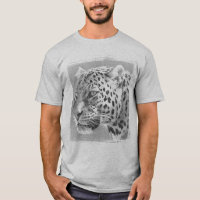 Modelo Roupa de Cinza de Leopardo Moderna
