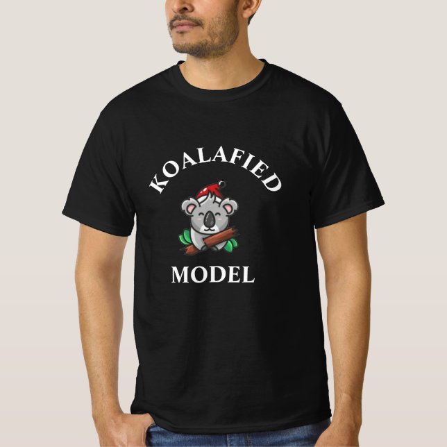 Camiseta Modelo T-Shirt Koalafied (Frente)