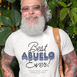 Camiseta Moderno melhor Abuelo do mundo em T-Shirt<br><div class="desc">Dê ao seu avô o reconhecimento que ele merece com esta camiseta divertida e moderna "Best Abuelo Ever". Com tons azuis ousados e o toque pessoal dos nomes de netos incorporados, esta camiseta moderna e confortável é a maneira perfeita de mostrar o quanto você se importa. Excelente para aniversários, dias...</div>