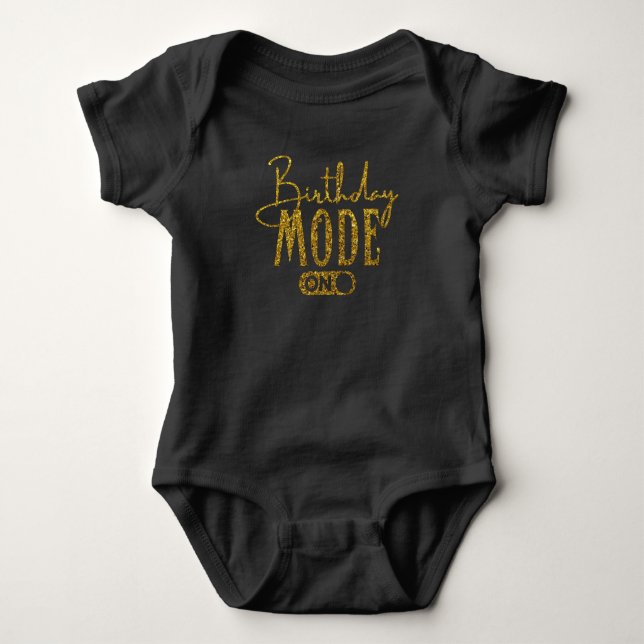 Camiseta Modo Aniversário Ligado (Frente)