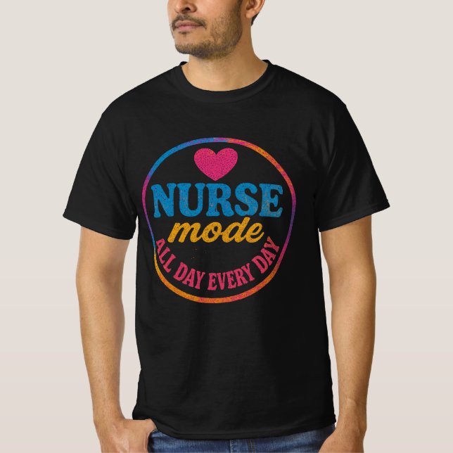 Camiseta Modo de Enfermeiro Modo de Enfermeiro Todo o Dia (Frente)
