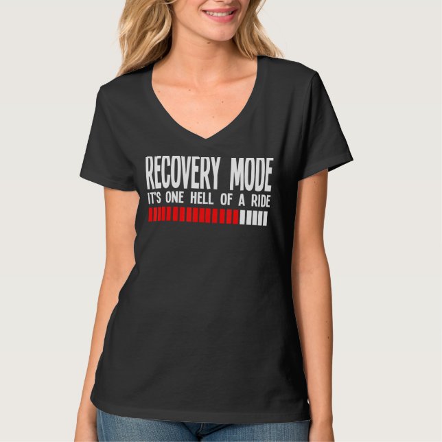 Camiseta Modo de recuperação É um inferno de um médico ciru (Frente)