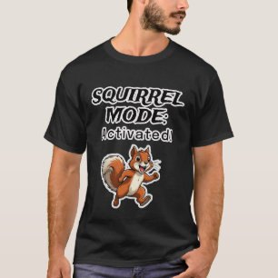 Camiseta Modo Esquilo Ativado Design de Desenho Animado Div