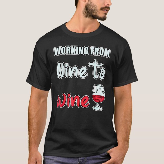 Camiseta Moinhos Que Trabalham De Nove A Provando De Álcool (Frente)