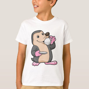 Camiseta Mole com Taça de Café e Saucer