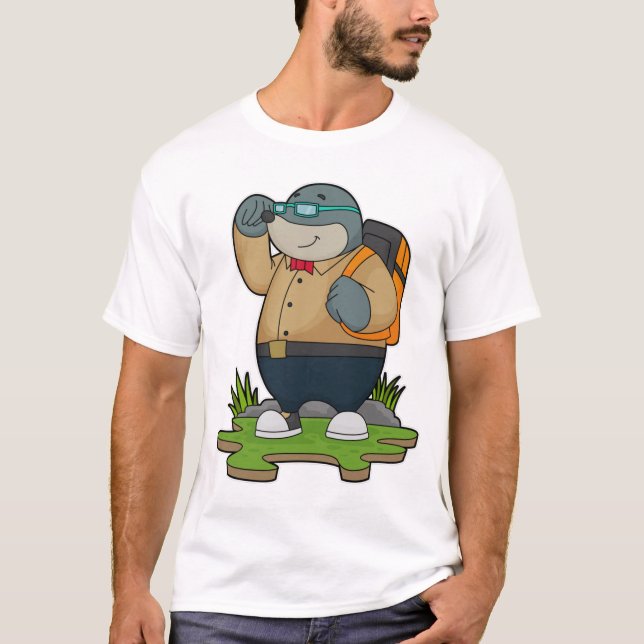 Camiseta Mole como Hiker com Backpack (Frente)