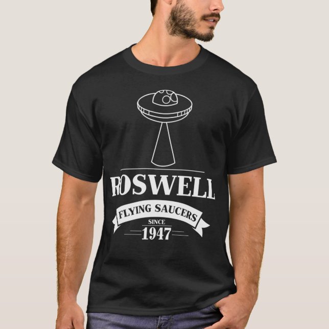 Camiseta Molhadores Voadores Roswell Desde 1947 (Frente)