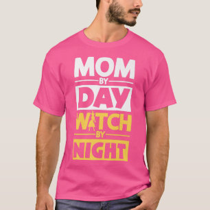 Camiseta Mom By Day Witch By Night Halloween Trick Or Treat