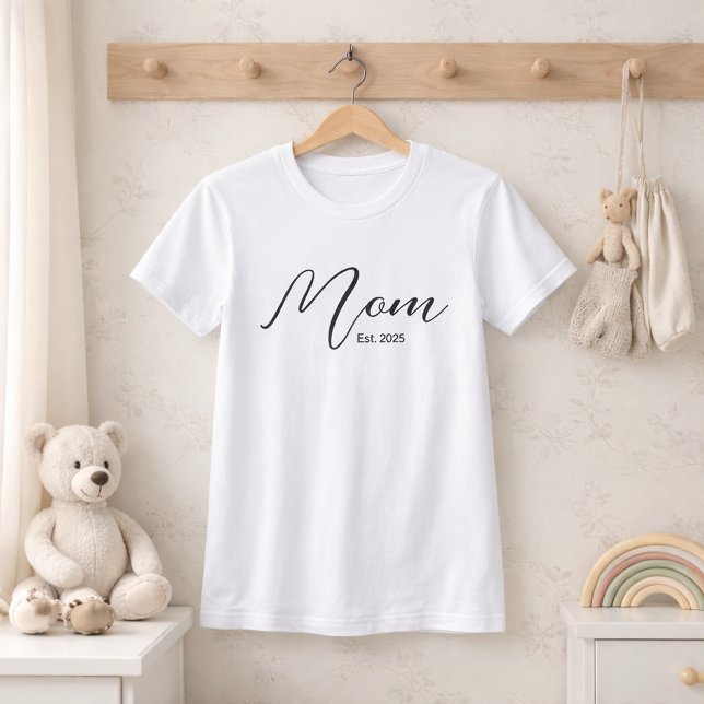Camiseta Mom Established New Mom Gift T-Shirt (Criador carregado)