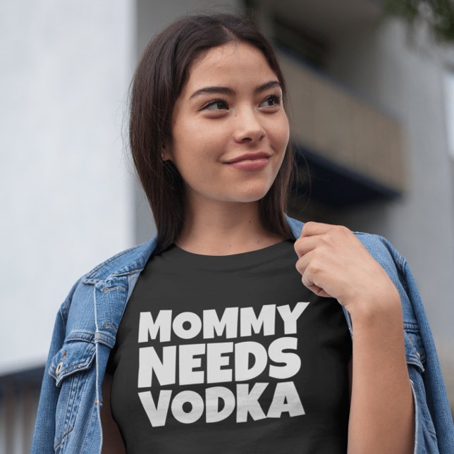 Camiseta MOM FUNNY VODKA T-Shirts DIA DE AS MÃES (Criador carregado)