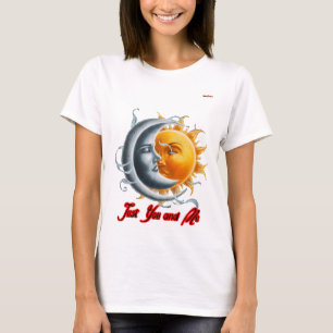 Camiseta Momento maravilhoso entre a Lua e o Sol em um