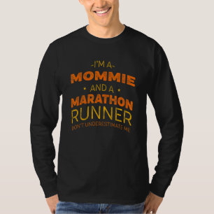 Camiseta Mommie e Marathon Runner Humor Sprinti