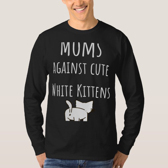 Camiseta Moms against cute white kittens Softball slogan (Frente)