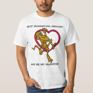 Camiseta Monkeying parado ao redor