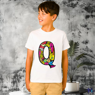 Camiseta Monograma Colorido e Divertido Q Tribal and Doodle