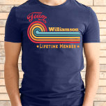Camiseta Monograma de Vintage da Reunião Familiar Personali<br><div class="desc">Torne a reunião da sua família especial com a Vintage da Reunião da Família Personalizada que Combina com o Monograma T-Shirt. Nossas t-shirts apresentam um divertido design de pôr do sol personalizado com seu nome de família. Quer você esteja planejando um piquenique, uma viagem por estrada ou um cruzeiro, essas...</div>