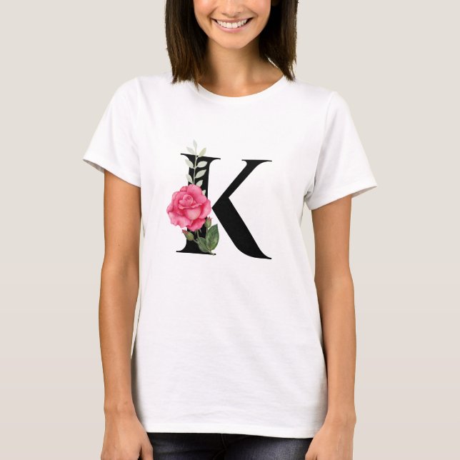 Camiseta Monograma - Letra inicial K em preto com rosa rosa (Frente)