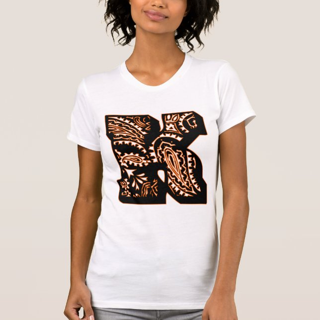 Camiseta Monograma Paisley - K (Frente)