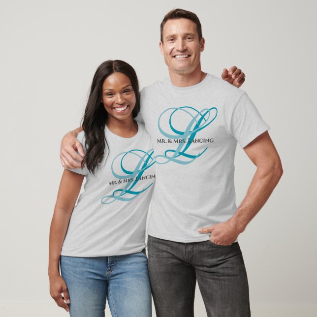 Camiseta Monograma Sr & Sra. Shirt (Unissex)