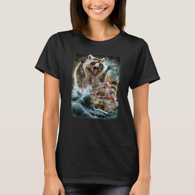 Camiseta Monster Raccoon Como Kraken Ataca Um Navio De Guer (Frente)
