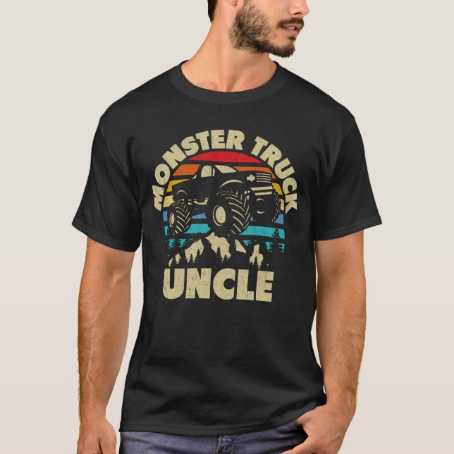 Camiseta Monster Truck Tio Matando Família Monstro Caminhão (Frente)