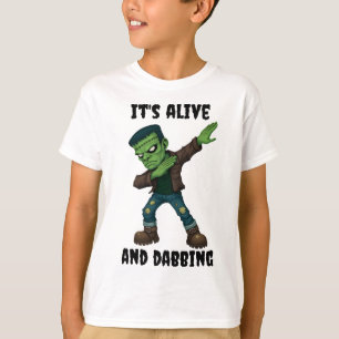 Camiseta Monstro Costurado está vivo e faz dab no Halloween