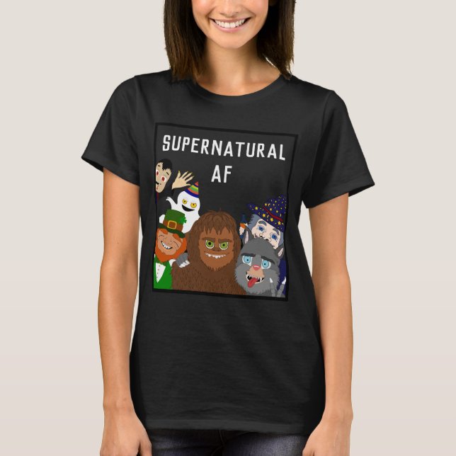 Camiseta Monstros Engraçados e Criaturas Míticas no Hallowe (Frente)