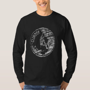 Camiseta Montagem de enroladores de silhueta subindo 19