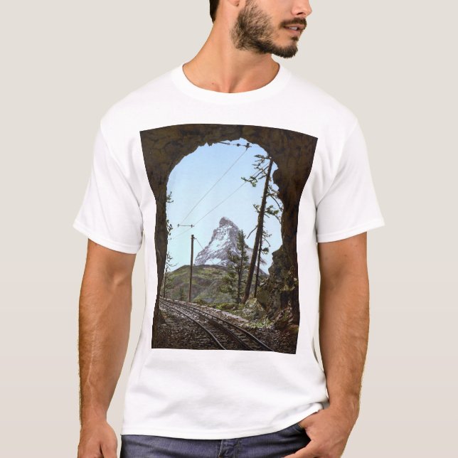 Camiseta Montanha de Matterhorn nos Alpes suíços (Frente)