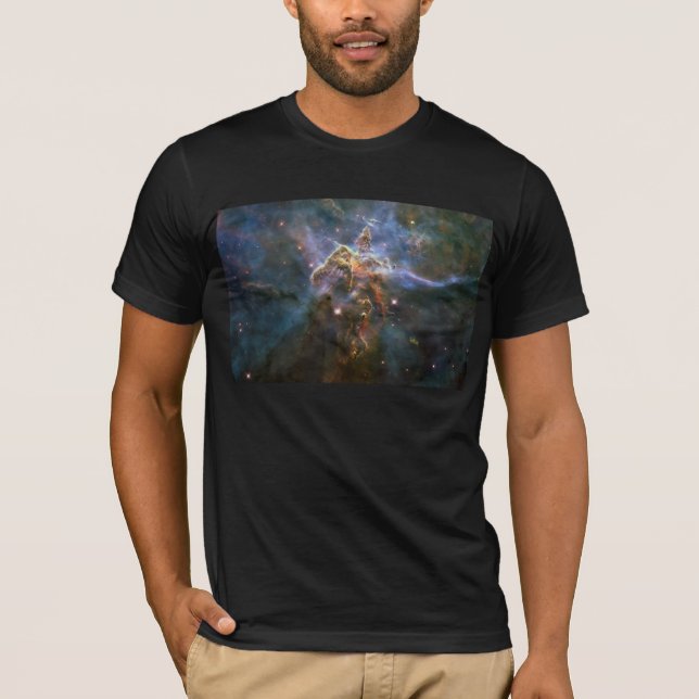Camiseta Montanha Mística no Espaço Hubble na Nebulosa Cari (Frente)