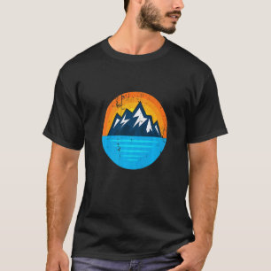 Camiseta Montanha Montanheira de Pé-Sol Retro Hike Vintage