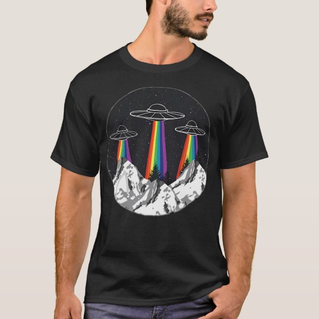 Camiseta Montanhas Arco-Íris Alienígenas Espaçonave (Frente)
