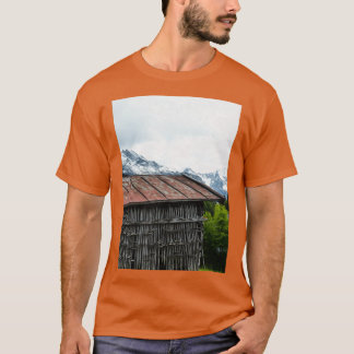 Camiseta Montanhas da Paisagem Natural da Madeira Cabin Hut