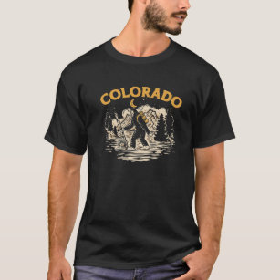 Camiseta Montanhas de Rolos Noturnos do Colorado a Caminhar